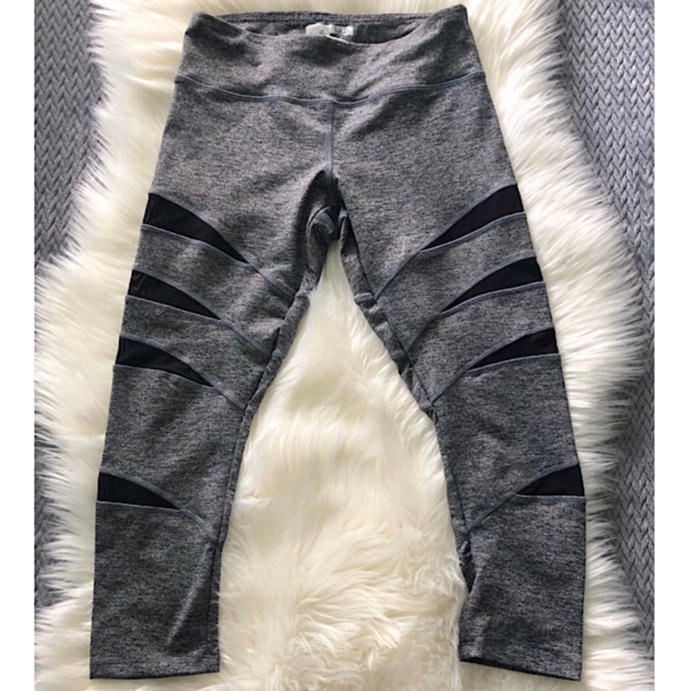 Forever 21 Active Marled Cropped Leggings